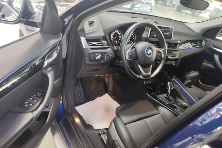 Used BMW X2 2018 sDrive25i Leading Model M Sport Package China V Driver Seat