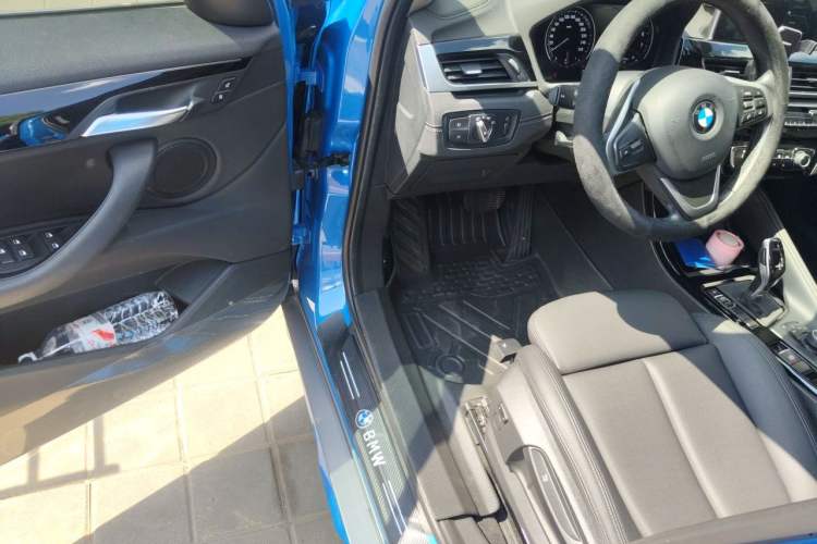 Used BMW X2 2018 sDrive20i M Sport Package China V Emission Standard Driver Seat