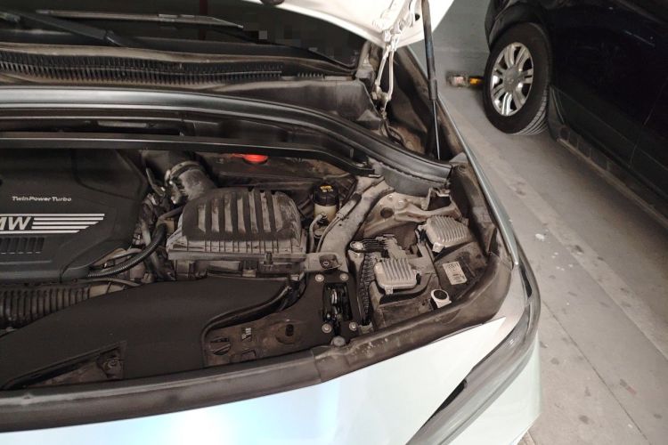 Used BMW X2 2018 sDrive25i Leading Model M Sport Package China V Engine Bay Left