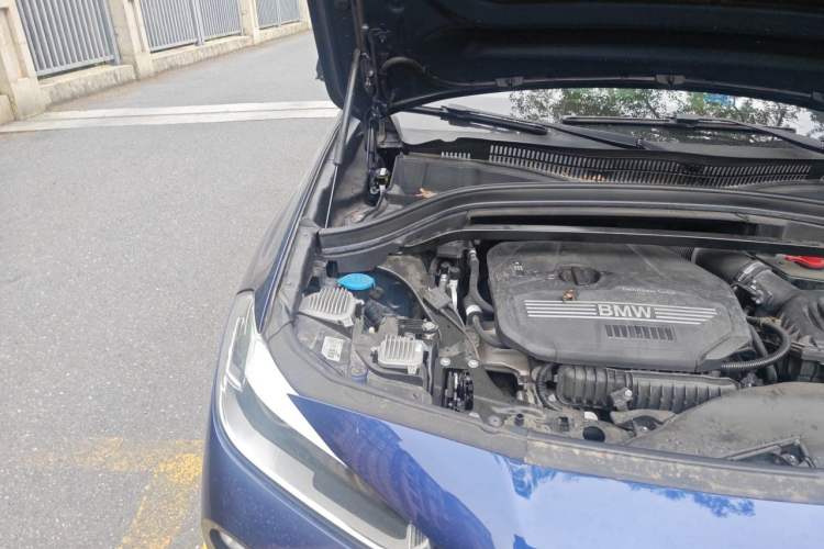 Used BMW X2 2018 sDrive20i M Sport Package China V Emission Standard Engine Bay Right