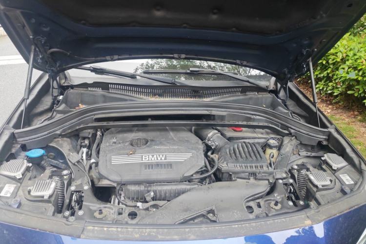 Used BMW X2 2018 sDrive20i M Sport Package China V Emission Standard Engine Bay