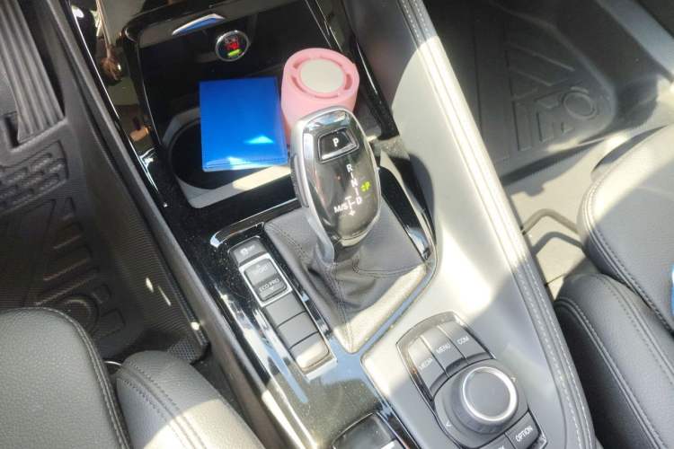 Used BMW X2 2018 sDrive20i M Sport Package China V Emission Standard Gear Lever