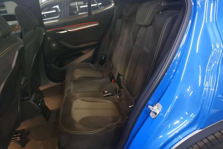 Used BMW X2 2018 sDrive25i Luxury Model with M Off-Road Package China V Emission Standard Interior 1