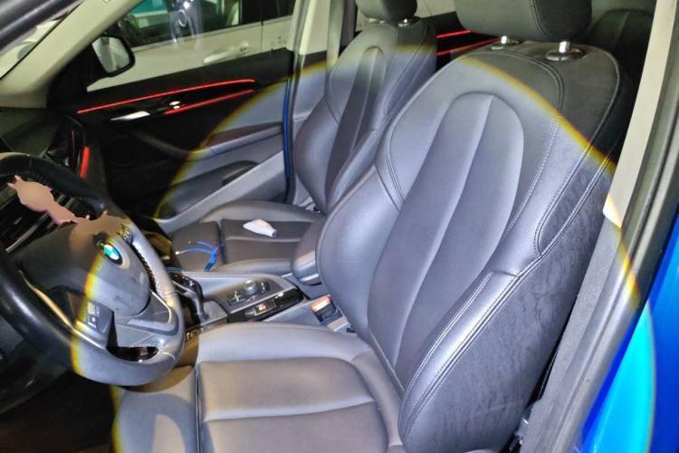 Used BMW X2 2018 sDrive25i Leading Model M Sport Package China V Left Front Seat