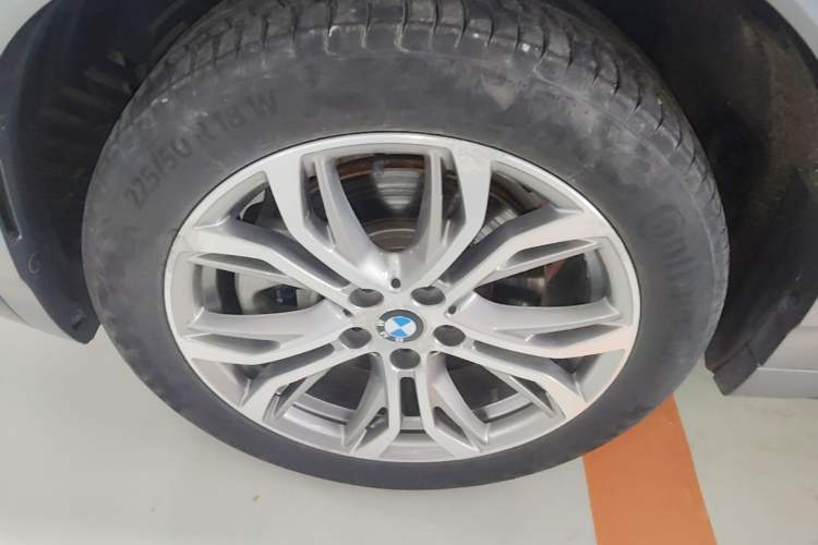 Used BMW X2 2018 sDrive25i Leading Model M Sport Package China V Left Front Wheel Hub