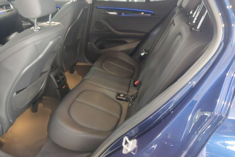 Used BMW X2 2018 sDrive25i Leading Model M Sport Package China V Left Rear Seat