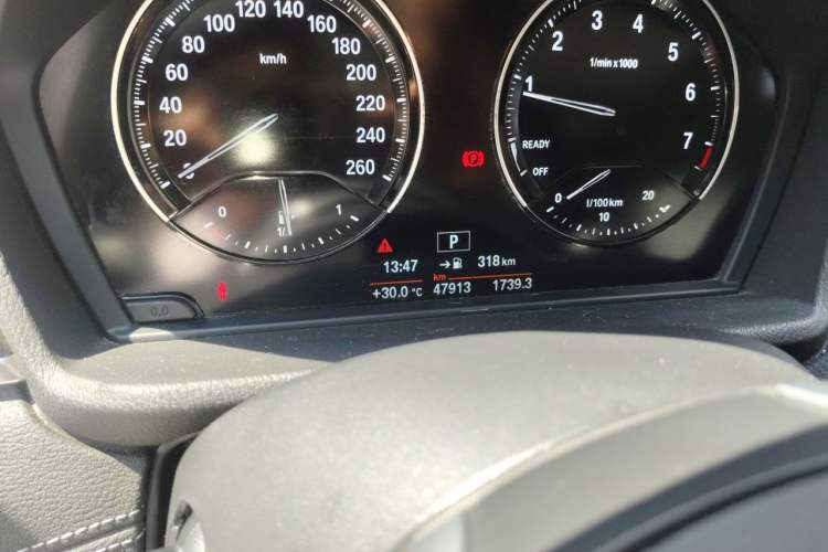 Used BMW X2 2018 sDrive20i M Sport Package China V Emission Standard Odometer Close Up
