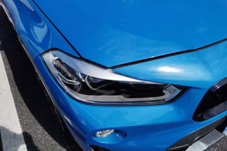 Used BMW X2 2018 sDrive25i Luxury M Sport Package China V Emission Standard Right Front Headlight