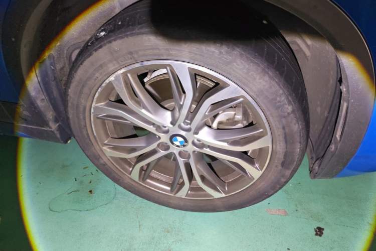 Used BMW X2 2018 sDrive25i Leading Model M Sport Package China V Right Front Wheel Hub