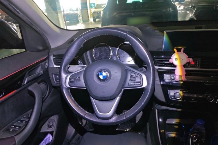 Used BMW X2 2018 sDrive25i Leading Model M Sport Package China V Steering Wheel