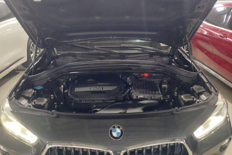 Used BMW X2 2018 sDrive25i Leading Model M Sport Package China V Engine Bay