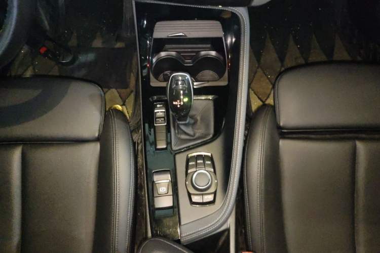 Used BMW X2 2018 sDrive25i Leading Model M Sport Package China V Gear Lever