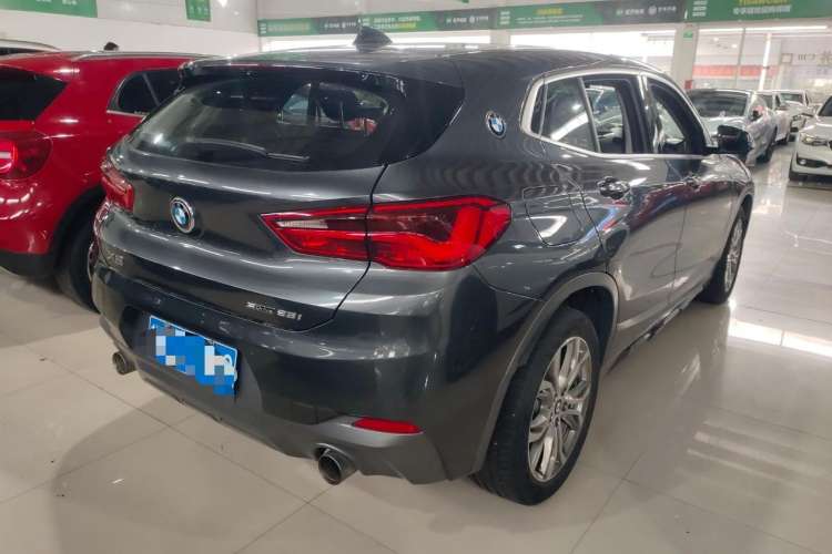 Used BMW X2 2018 sDrive25i Leading Model M Sport Package China V Rear Right 45 Deg