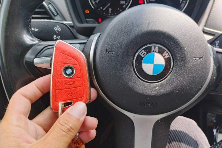 Used BMW X2 2018 sDrive25i Luxury M Sport Package China V Emission Standard Vehicle Key
