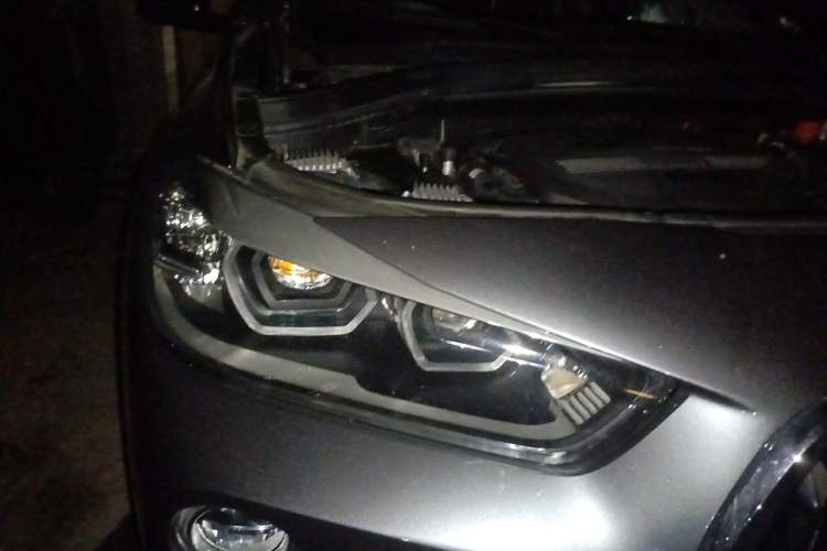 Used BMW X2 2018 sDrive25i Leading Model M Sport Package China V Right Front Headlight
