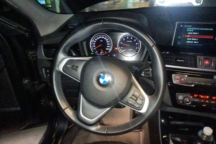 Used BMW X2 2018 sDrive25i Leading Model M Sport Package China V Steering Wheel