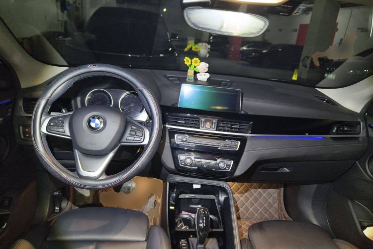 Used BMW X2 2018 sDrive25i Leading Model M Sport Package China V Center Console