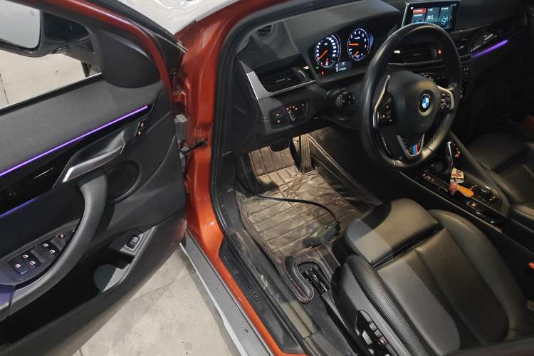 Used BMW X2 2018 sDrive25i Leading Model M Sport Package China V Driver Seat