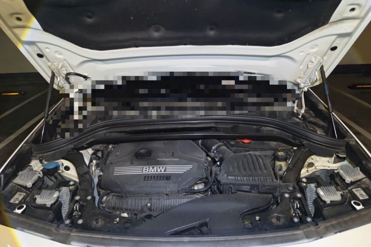 Used BMW X2 2018 sDrive25i Leading Model M Sport Package China V Engine Bay