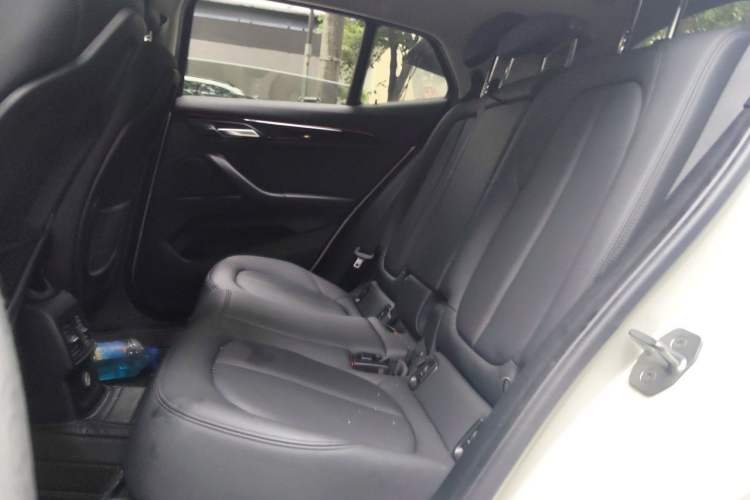 Used BMW X2 2018 sDrive25i Leading Model M Sport Package China V Left Rear Seat