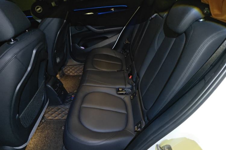 Used BMW X2 2018 sDrive25i Leading Model M Sport Package China V Left Rear Seat