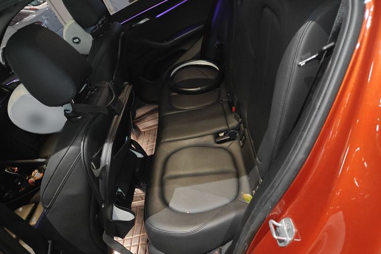 Used BMW X2 2018 sDrive25i Leading Model M Sport Package China V Left Rear Seat