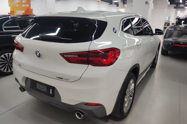 Used BMW X2 2018 sDrive25i Leading Model M Sport Package China V Rear Right 45 Deg