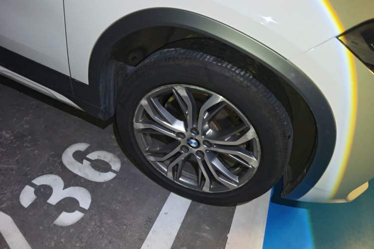 Used BMW X2 2018 sDrive25i Leading Model M Sport Package China V Right Front Wheel Hub