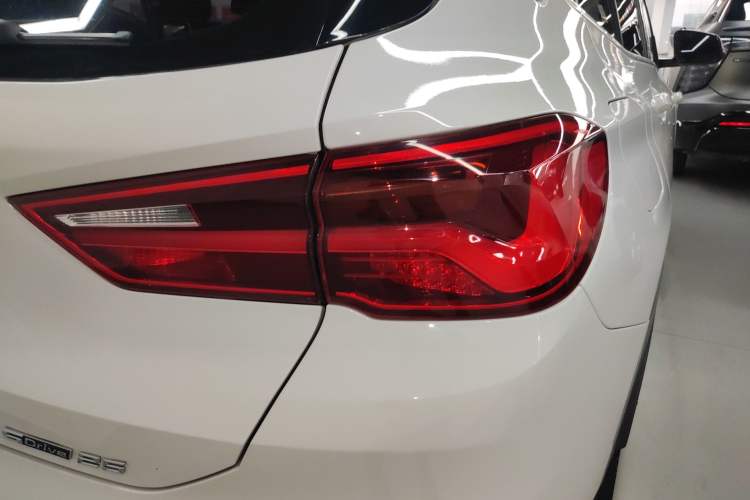 Used BMW X2 2018 sDrive25i Leading Model M Sport Package China V Right Rear Taillight