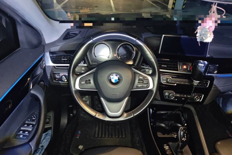 Used BMW X2 2018 sDrive25i Leading Model M Sport Package China V Steering Wheel