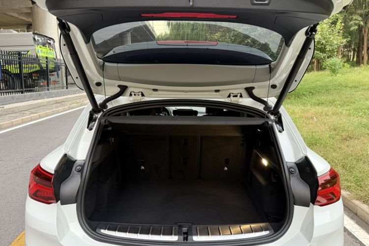 Used BMW X2 2018 sDrive25i Leading Model M Sport Package China V Trunk