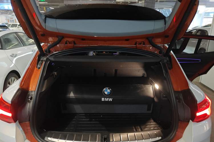 Used BMW X2 2018 sDrive25i Leading Model M Sport Package China V Trunk