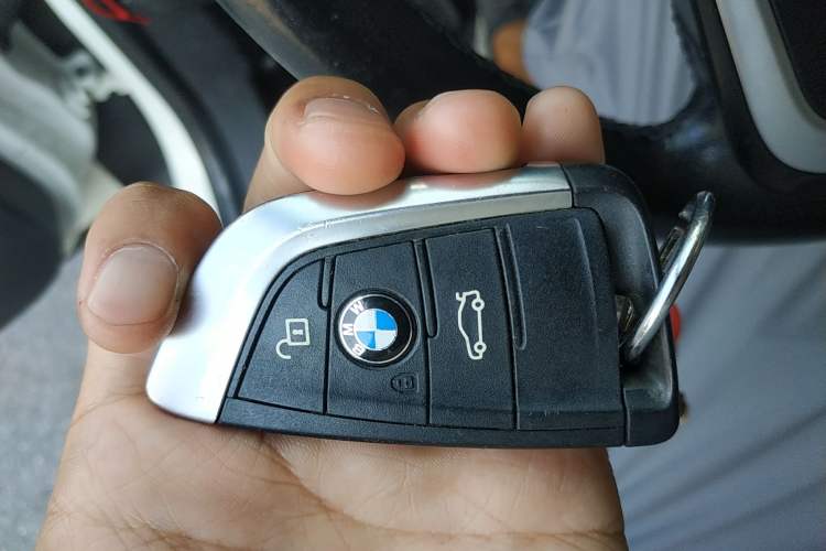 Used BMW X2 2018 sDrive20i M Sport Package China V Emission Standard Vehicle Key