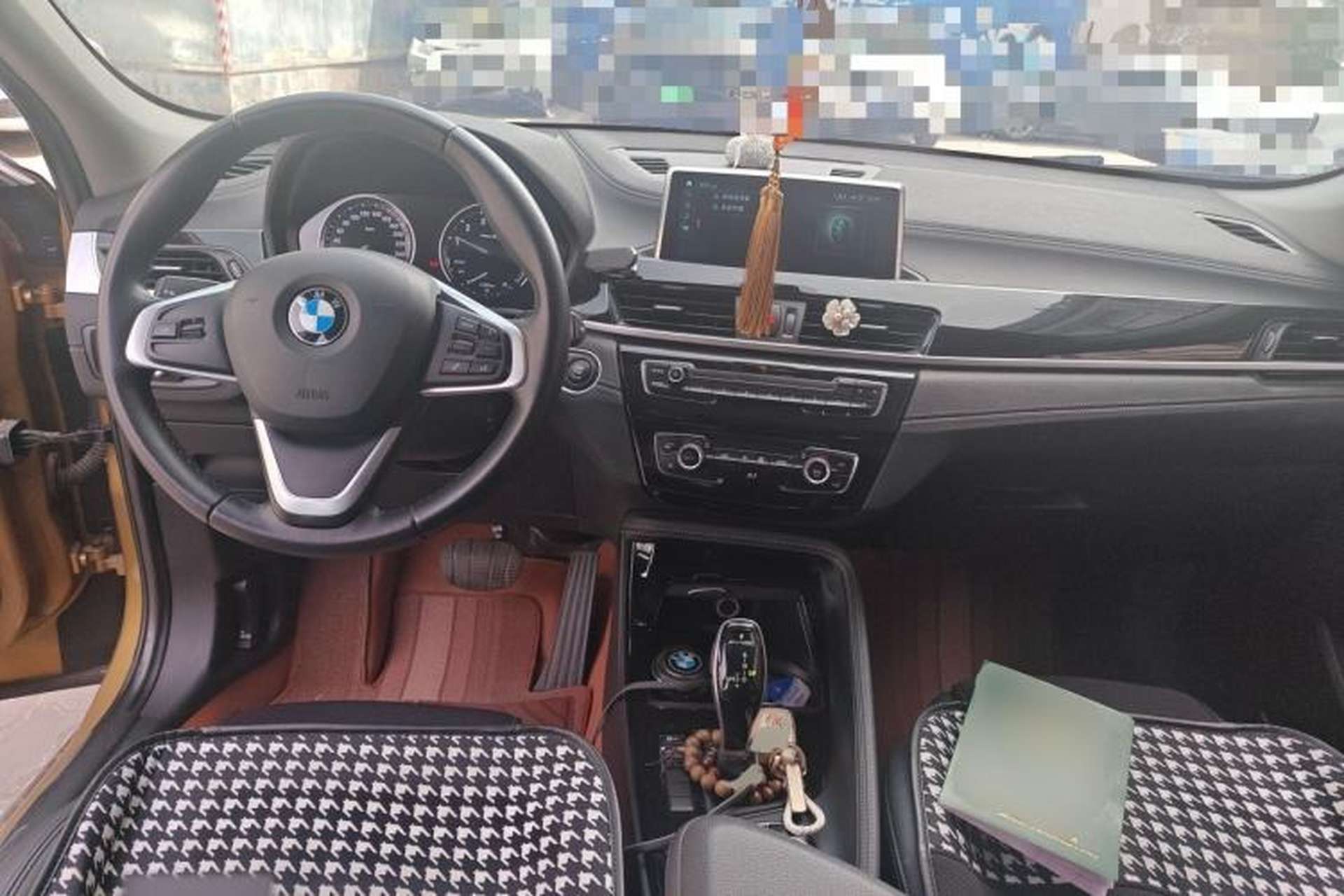 Used BMW X2 2018 sDrive25i Leading Model M Sport Package China V Center Console
