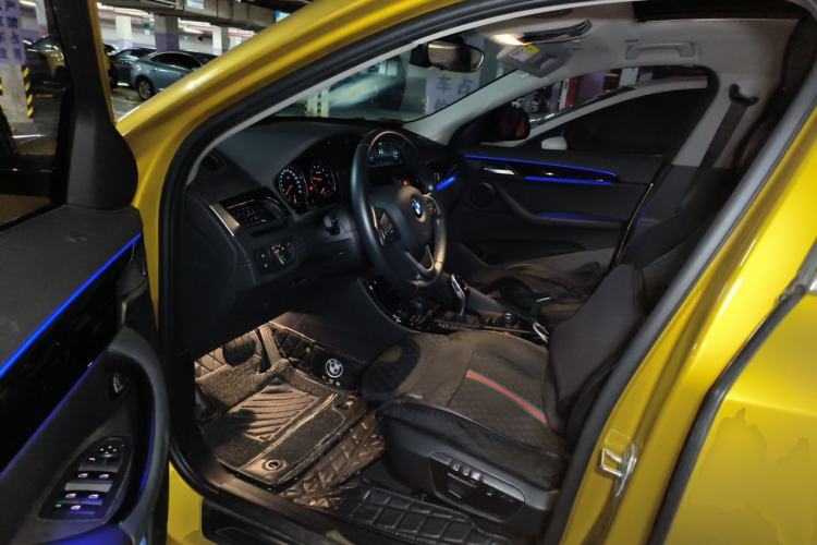 Used BMW X2 2018 sDrive25i Leading Model M Sport Package China V Driver Seat