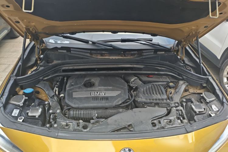 Used BMW X2 2018 sDrive25i Luxury M Sport Package China V Emission Standard Engine Bay