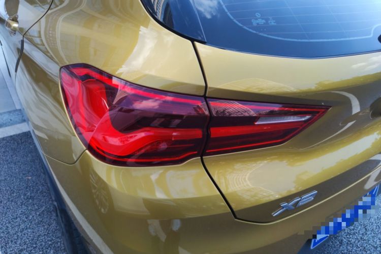 Used BMW X2 2018 sDrive25i Luxury Model with M Off-Road Package China V Emission Standard Left Rear Taillight