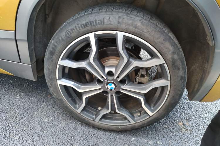 Used BMW X2 2018 sDrive25i Luxury Model with M Off-Road Package China V Emission Standard Left Rear Wheel Hub