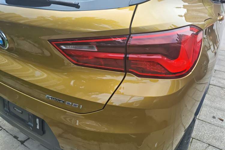 Used BMW X2 2018 sDrive25i Luxury M Sport Package China V Emission Standard Right Rear Taillight