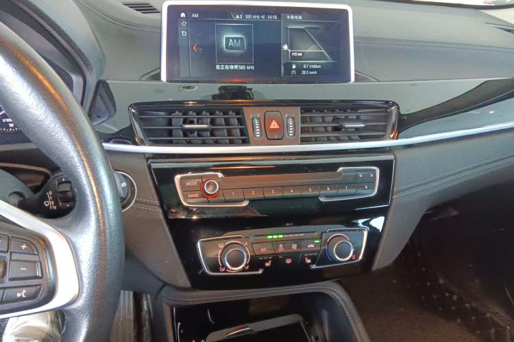 Used BMW X2 2019 sDrive20i M Sport Package China VI Emission Standard Audio And AC Panel