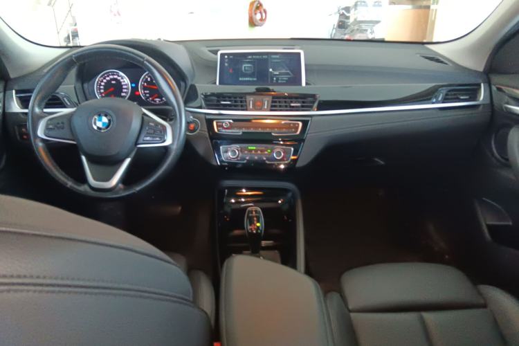 Used BMW X2 2019 sDrive20i M Sport Package China VI Emission Standard Center Console