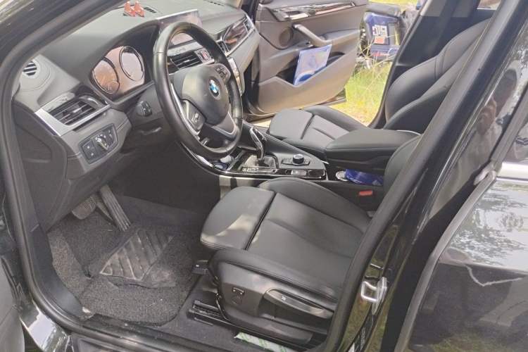Used BMW X2 2019 sDrive20i M Sport Package China VI Emission Standard Driver Seat