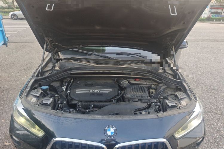 Used BMW X2 2019 sDrive20i M Sport Package China VI Emission Standard Engine Bay