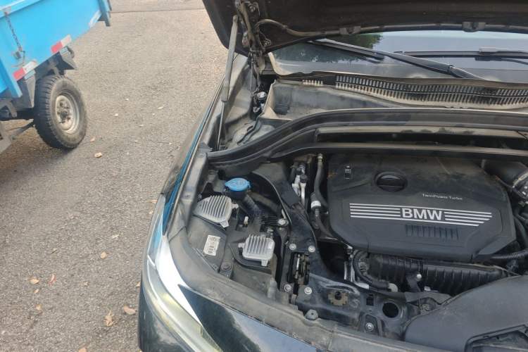 Used BMW X2 2019 sDrive20i M Sport Package China VI Emission Standard Engine Bay Right