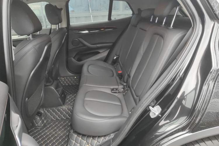 Used BMW X2 2019 sDrive20i M Sport Package China VI Emission Standard Left Rear Seat