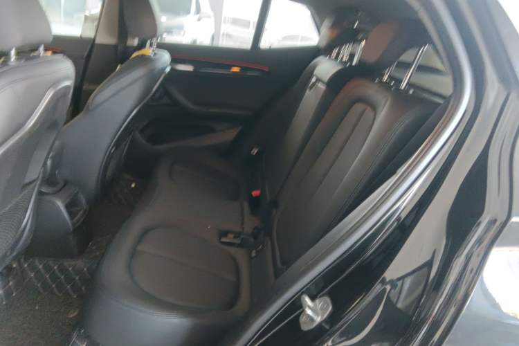 Used BMW X2 2019 sDrive20i M Sport Package China VI Emission Standard Left Rear Seat