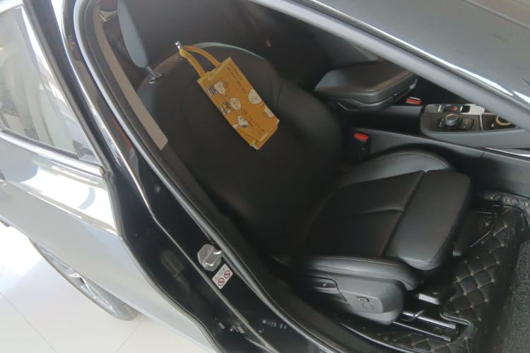 Used BMW X2 2019 sDrive20i M Sport Package China VI Emission Standard Right Front Seat