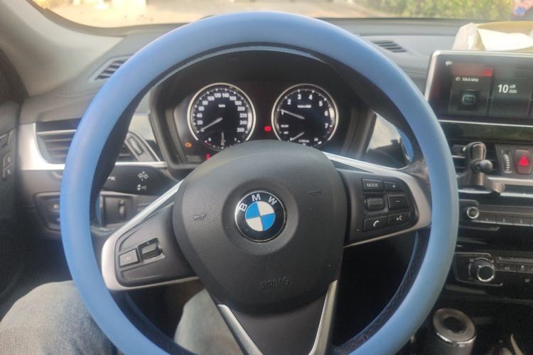 Used BMW X2 2019 sDrive20i M Sport Package China VI Emission Standard Steering Wheel