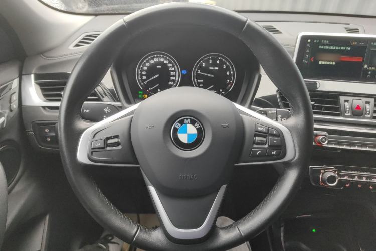 Used BMW X2 2019 sDrive20i M Sport Package China VI Emission Standard Steering Wheel