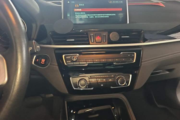 Used BMW X2 2019 sDrive20i M Sport Package China VI Emission Standard Audio And AC Panel